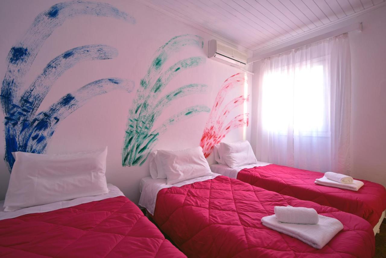 Merlyn Rooms Into The Nature, 100M From The Beach Dafnila エクステリア 写真