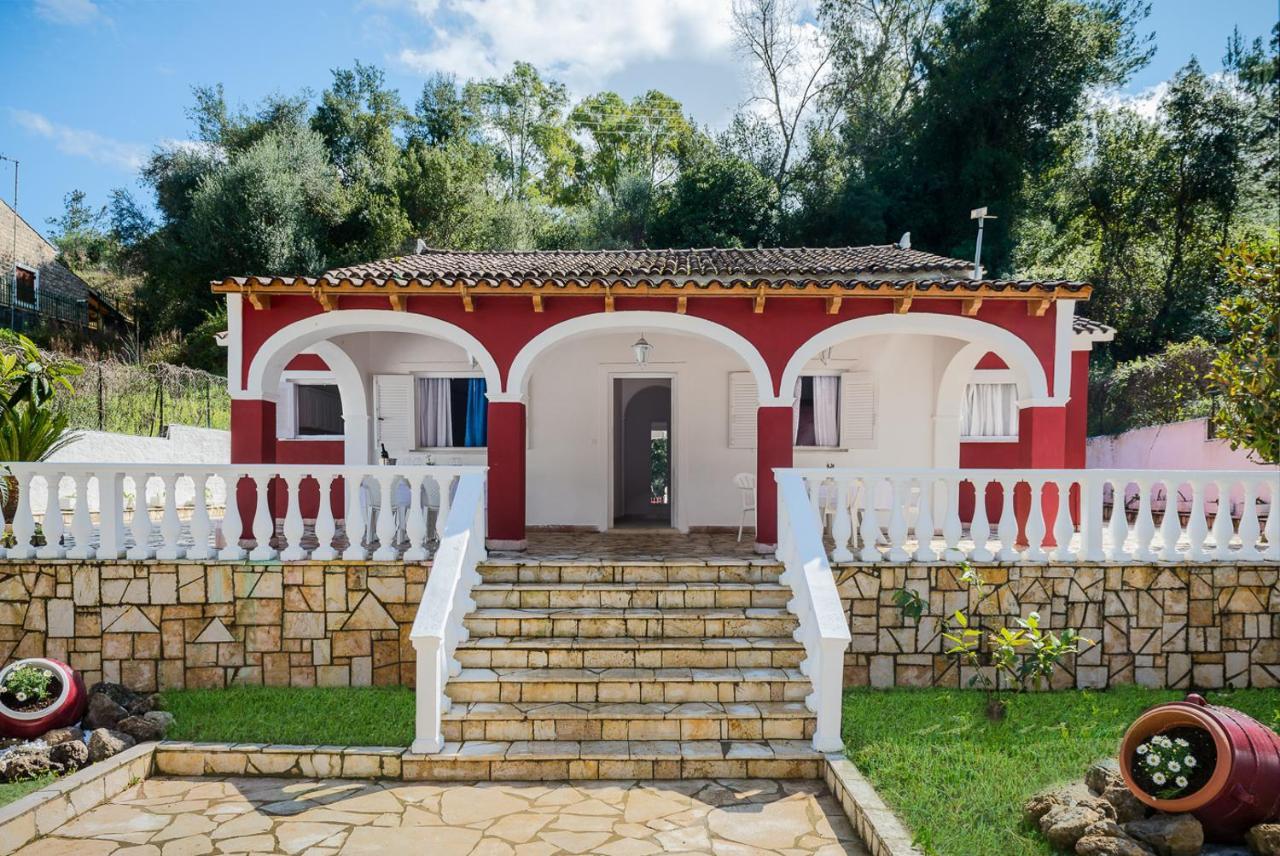 Merlyn Rooms Into The Nature, 100M From The Beach Dafnila エクステリア 写真